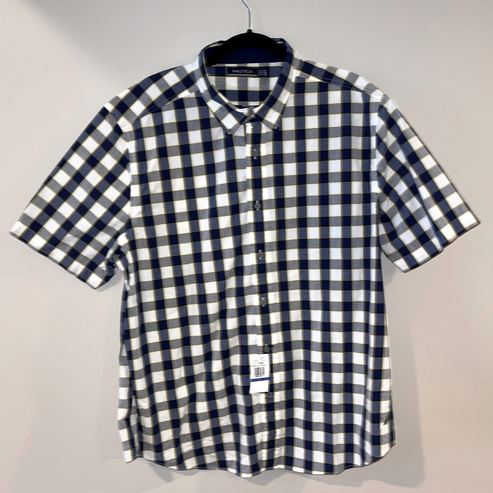 Nautica Boys XL Button Down Collar Shirt Short Sleeve 100% Cotton New Bl…